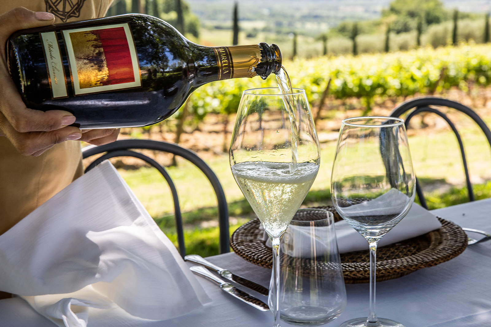 APERITIVI <BR/> IN VIGNA